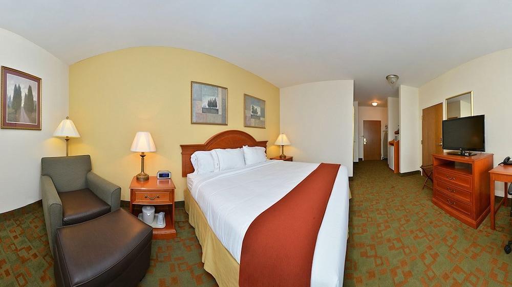 Holiday Inn Express Hotel & Suites Petersburg/Dinwiddie By Ihg Eksteriør bilde