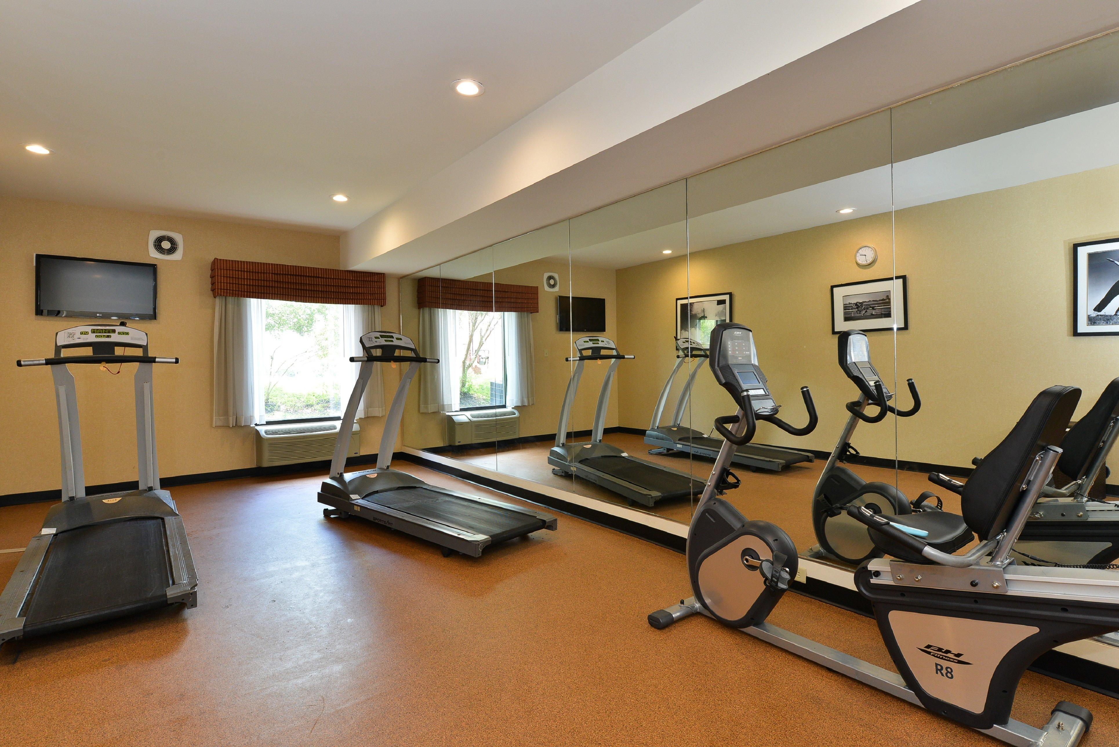 Holiday Inn Express Hotel & Suites Petersburg/Dinwiddie By Ihg Eksteriør bilde
