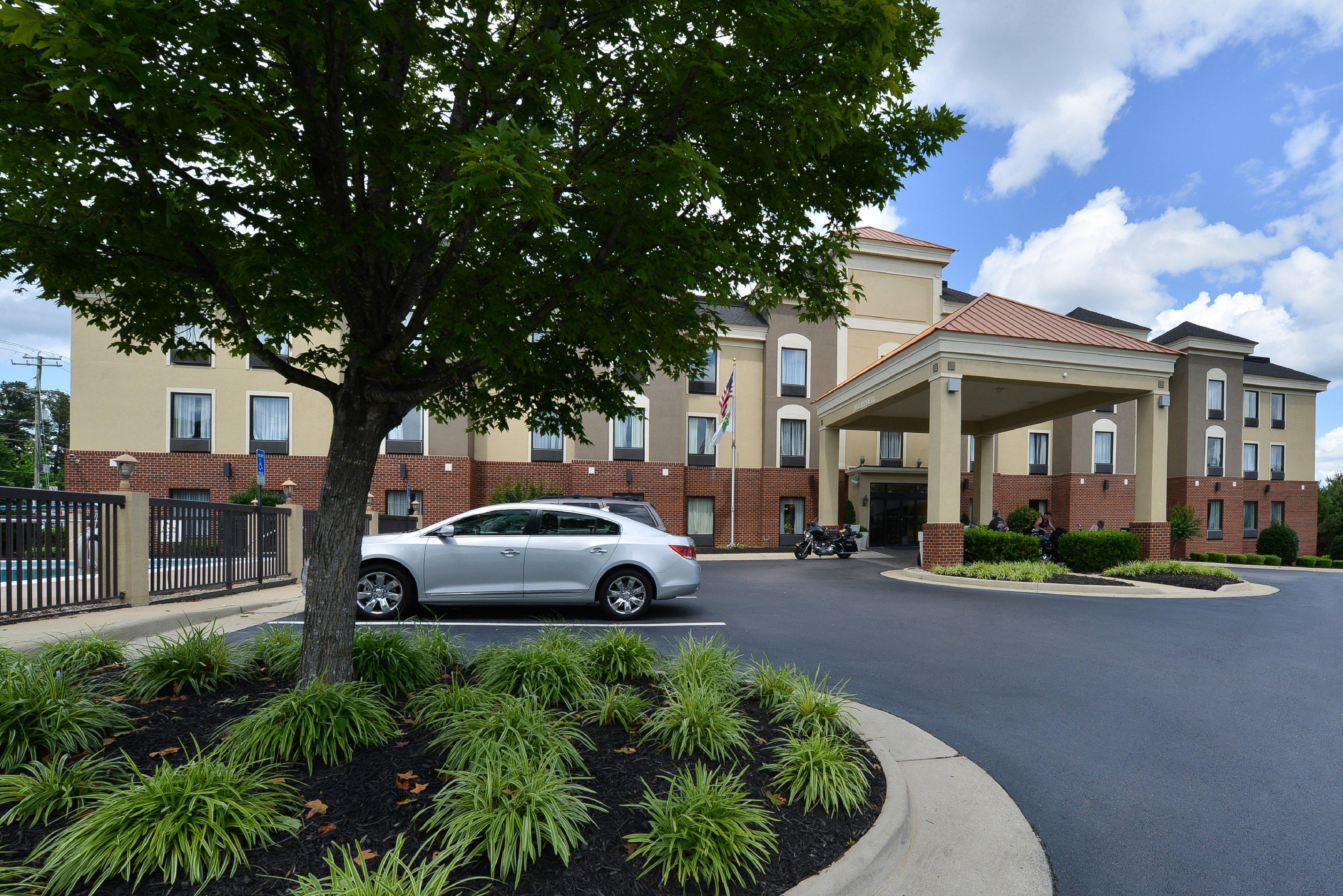 Holiday Inn Express Hotel & Suites Petersburg/Dinwiddie By Ihg Eksteriør bilde
