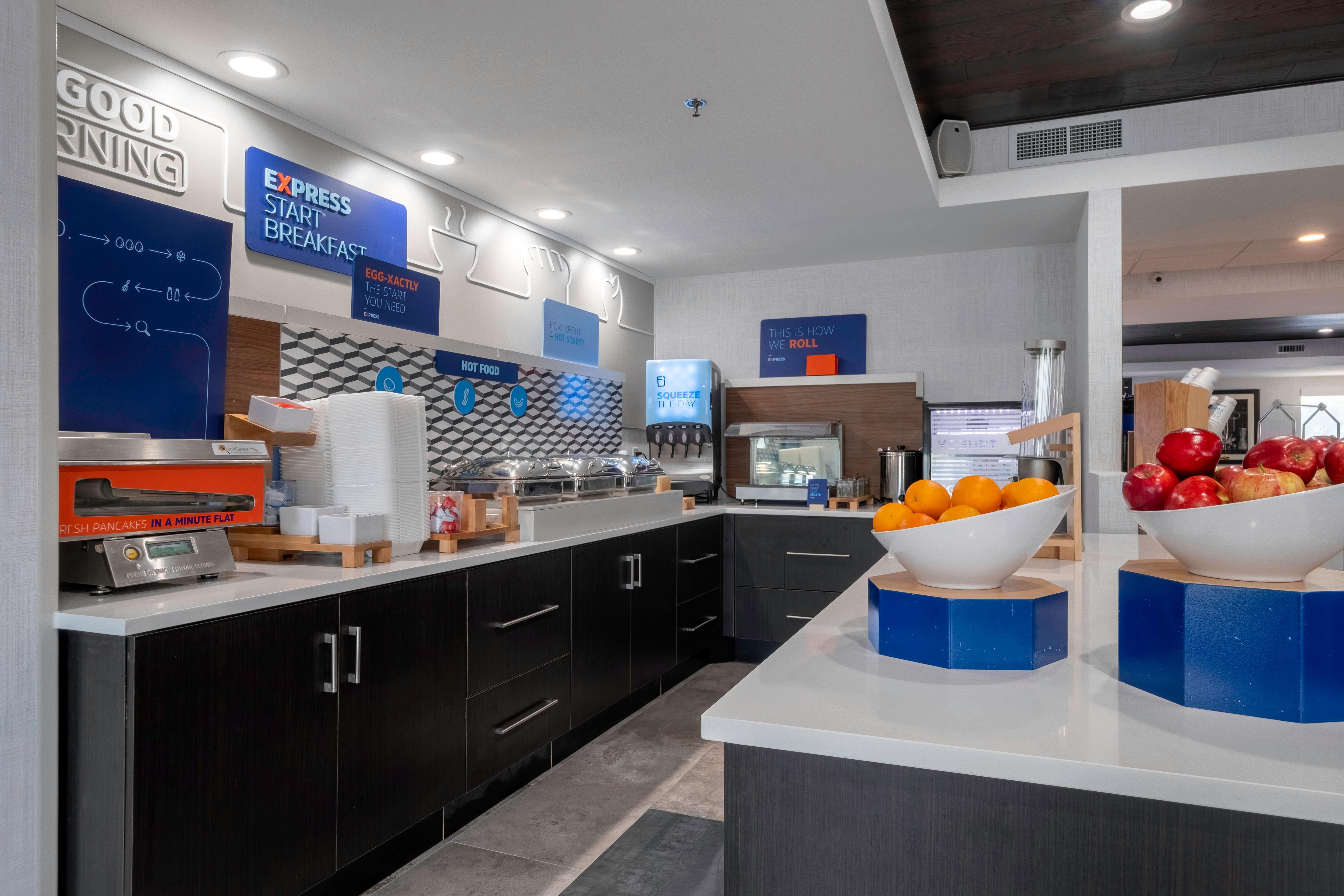 Holiday Inn Express Hotel & Suites Petersburg/Dinwiddie By Ihg Eksteriør bilde