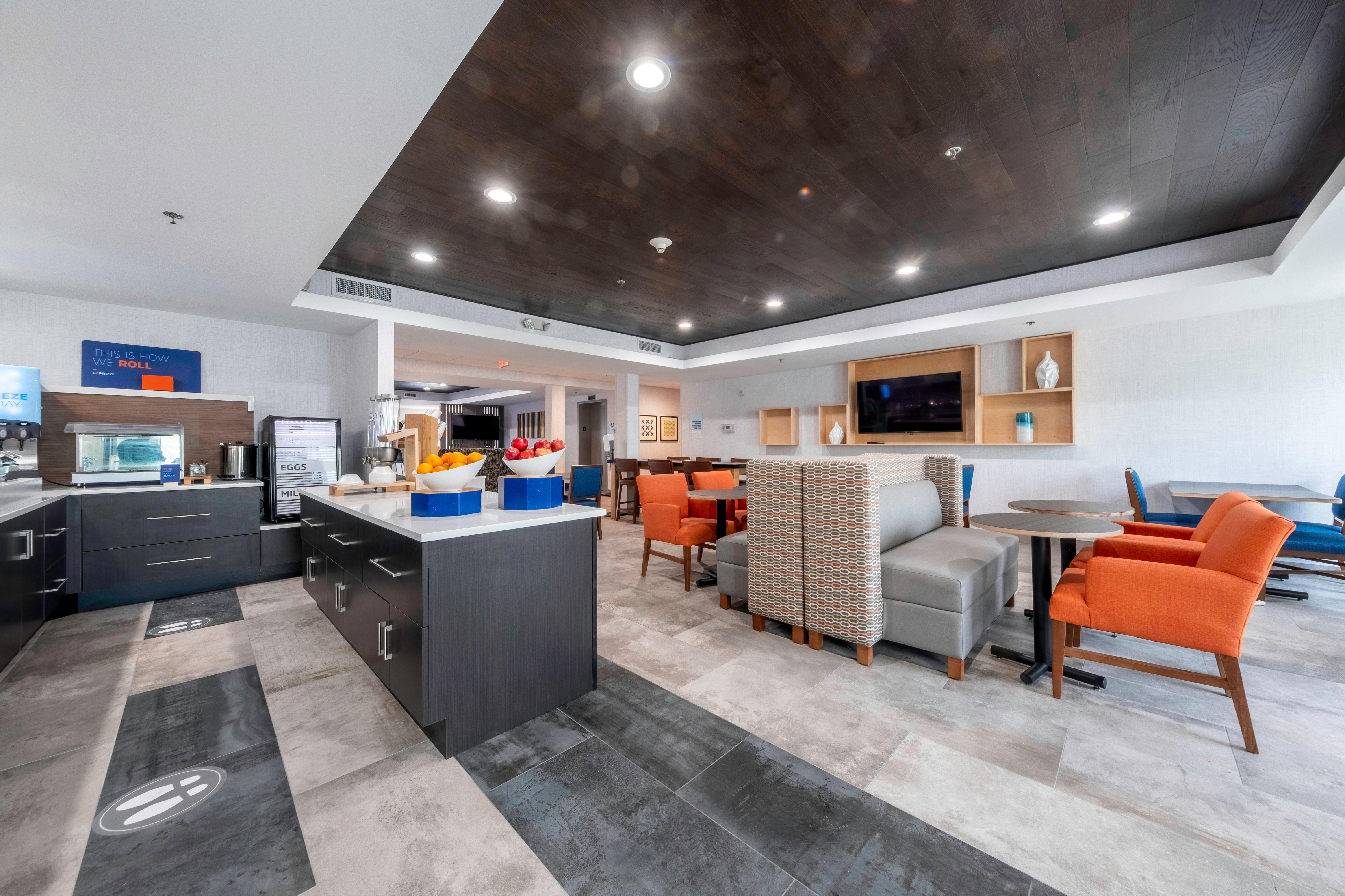Holiday Inn Express Hotel & Suites Petersburg/Dinwiddie By Ihg Eksteriør bilde